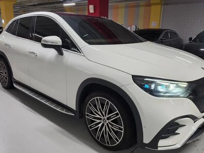 صورة 4 لـ 2023 Mercedes-BENZ EQE