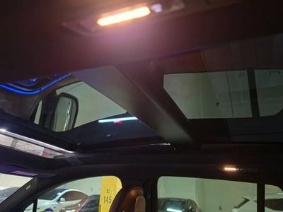 صورة مصغرة 11 لـ 2023 Mercedes-BENZ EQE