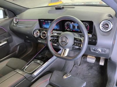 MERCEDES-BENZ GLA - 3