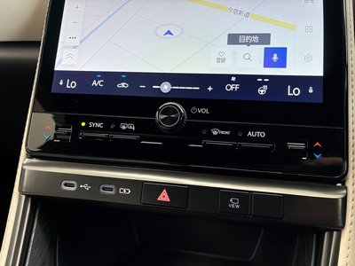 2026 Lexus LBX 缩略图 12