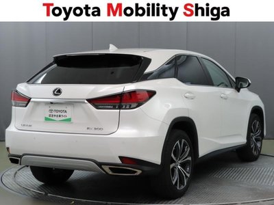 صورة 3 لـ 2021 Lexus RX