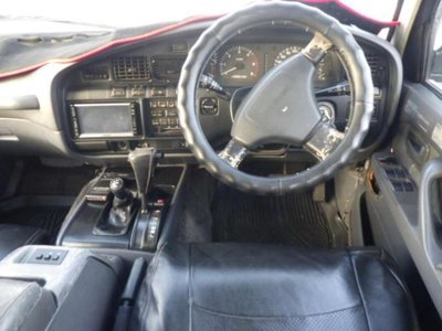 TOYOTA LAND CRUISER 80 - 6