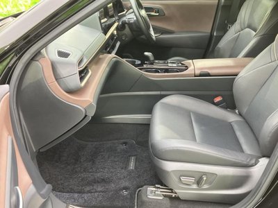 TOYOTA CROWN CROSSOVER - 6