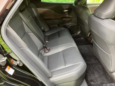 TOYOTA CROWN CROSSOVER - 5