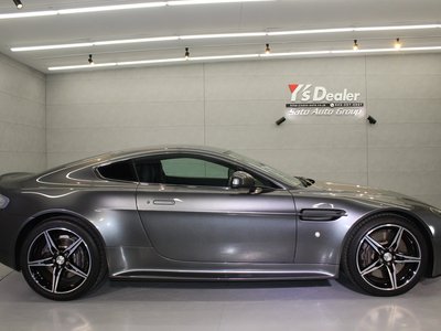 2017 Aston Martin V8 照片 8