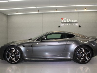 2017 Aston Martin V8 照片 7