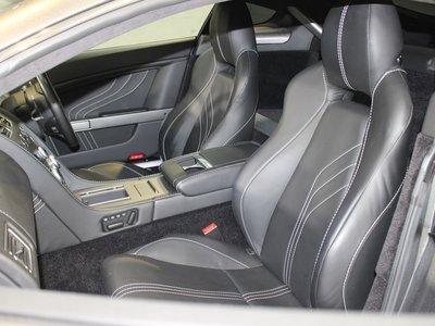 2017 Aston Martin V8 thumbnail 28