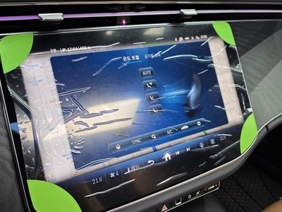 2025 Mercedes-BENZ E-CLASS — миниатюра 20