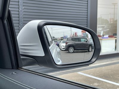 2022 Mercedes-BENZ GLB — миниатюра 73