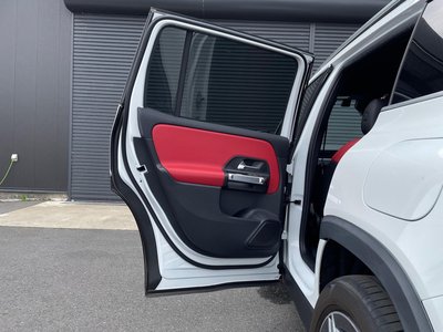 2022 Mercedes-BENZ GLB — миниатюра 24