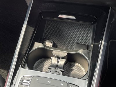 2022 Mercedes-BENZ GLB — миниатюра 44
