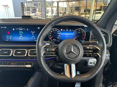صورة 6 لـ 2025 Mercedes-BENZ GLE