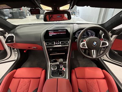 BMW M8 GRAN COUPE - 8