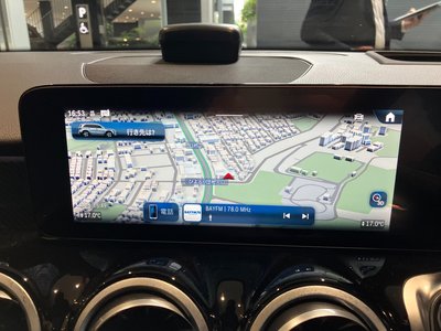 2023 Mercedes-BENZ GLB thumbnail 30