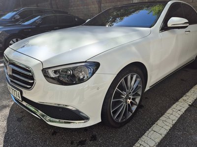 MERCEDES-BENZ E-CLASS - 2