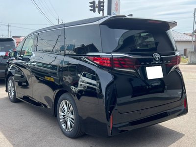 TOYOTA ALPHARD - 5