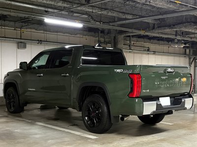 2022 Toyota TUNDRA — миниатюра 17