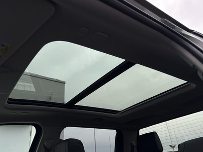 2022 Toyota TUNDRA — миниатюра 36