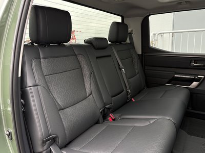2022 Toyota TUNDRA — фото 8