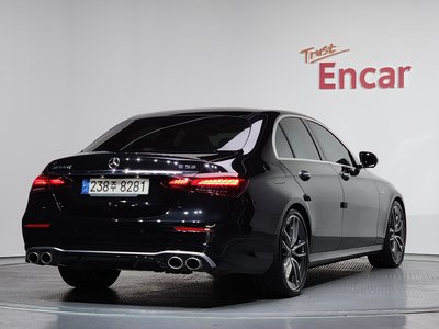 MERCEDES-BENZ E-CLASS - 3