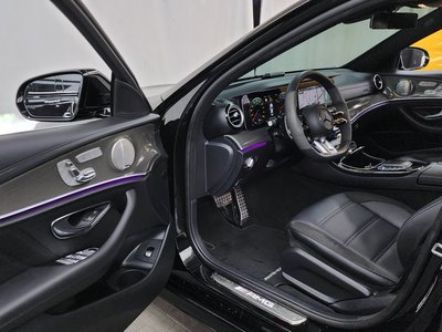 MERCEDES-BENZ E-CLASS - 10