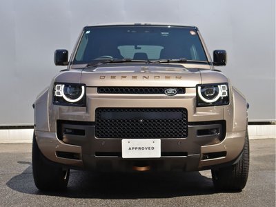 LAND ROVER DEFENDER - 4