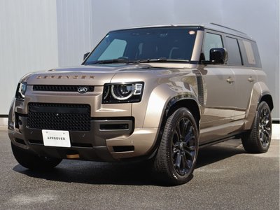 LAND ROVER DEFENDER - 5