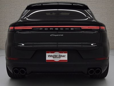 PORSCHE CAYENNE - 8