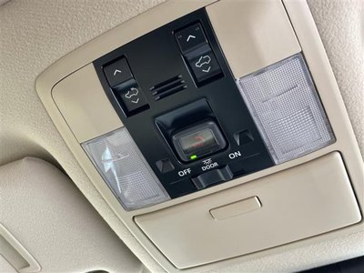 صورة مصغرة 20 لـ 2023 Toyota LAND CRUISER PRADO