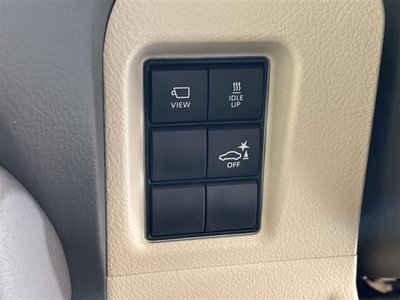 صورة مصغرة 18 لـ 2023 Toyota LAND CRUISER PRADO