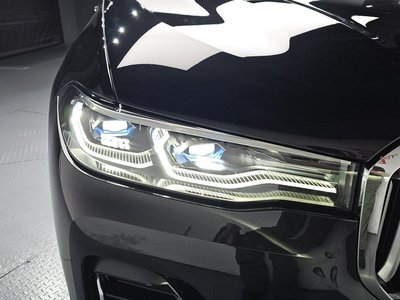 2020 BMW X7 照片 9