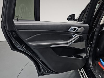 2020 BMW X7 缩略图 15