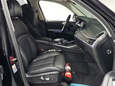2020 BMW X7 缩略图 16