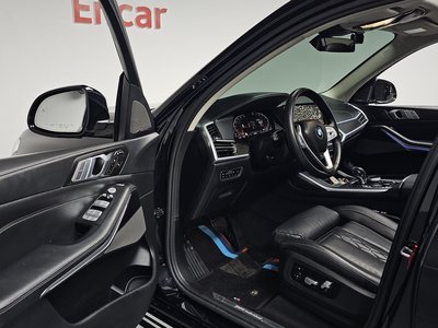 2020 BMW X7 缩略图 17