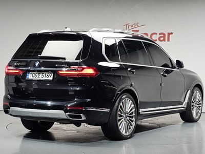 2020 BMW X7 照片 2