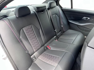 صورة مصغرة 50 لـ 2021 BMW M3 SEDAN