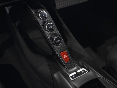 FERRARI 812 SUPERFAST - 4