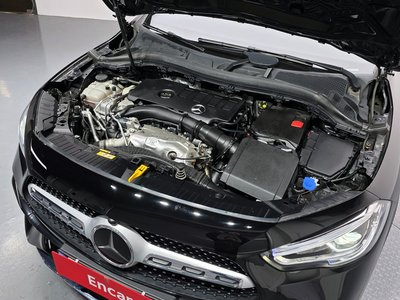 MERCEDES-BENZ GLA - 7