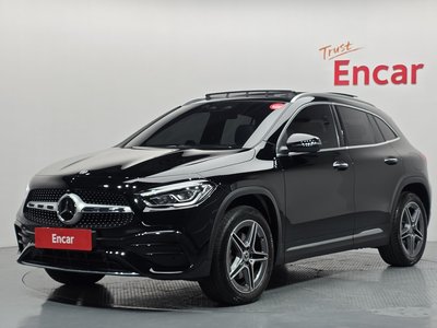 MERCEDES-BENZ GLA - 1