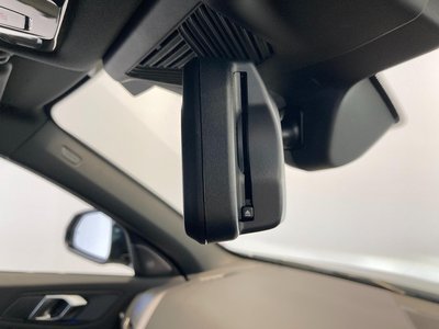 2025 BMW 1 SERIES — миниатюра 38