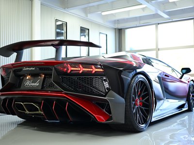 LAMBORGHINI AVENTADOR ROADSTER - 4