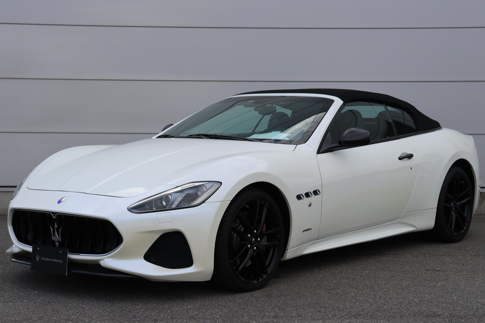 MASERATI GRANCABRIO - View 1