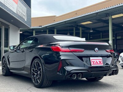 BMW M8 CABRIOLET 2023 thumbnail 11