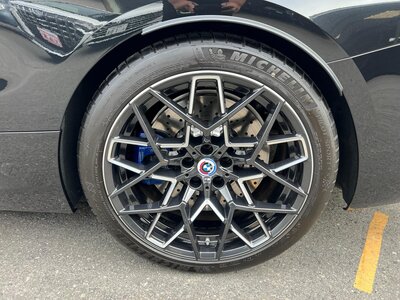 BMW M8 CABRIOLET 2023 thumbnail 20