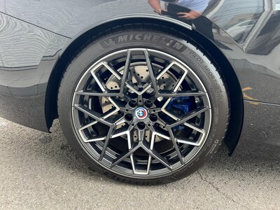 BMW M8 CABRIOLET 2023 thumbnail 22