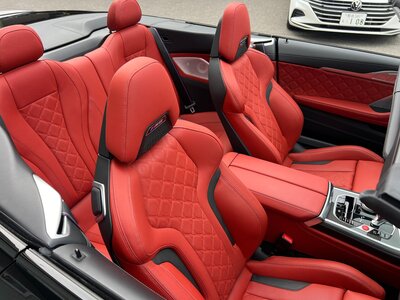 BMW M8 CABRIOLET 2023 thumbnail 24