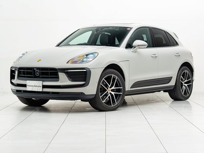 PORSCHE MACAN - 6