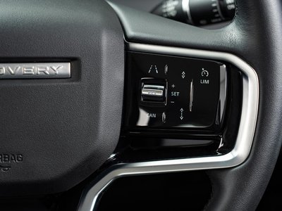 2023 LAND Rover DISCOVERY SPORT — миниатюра 38