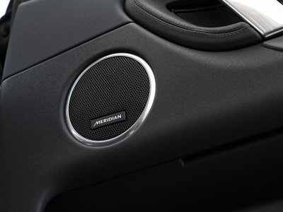 2023 LAND Rover DISCOVERY SPORT — миниатюра 12