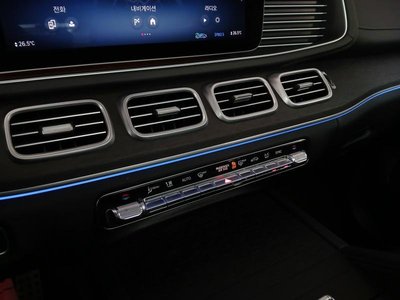 MERCEDES-BENZ GLE - 10